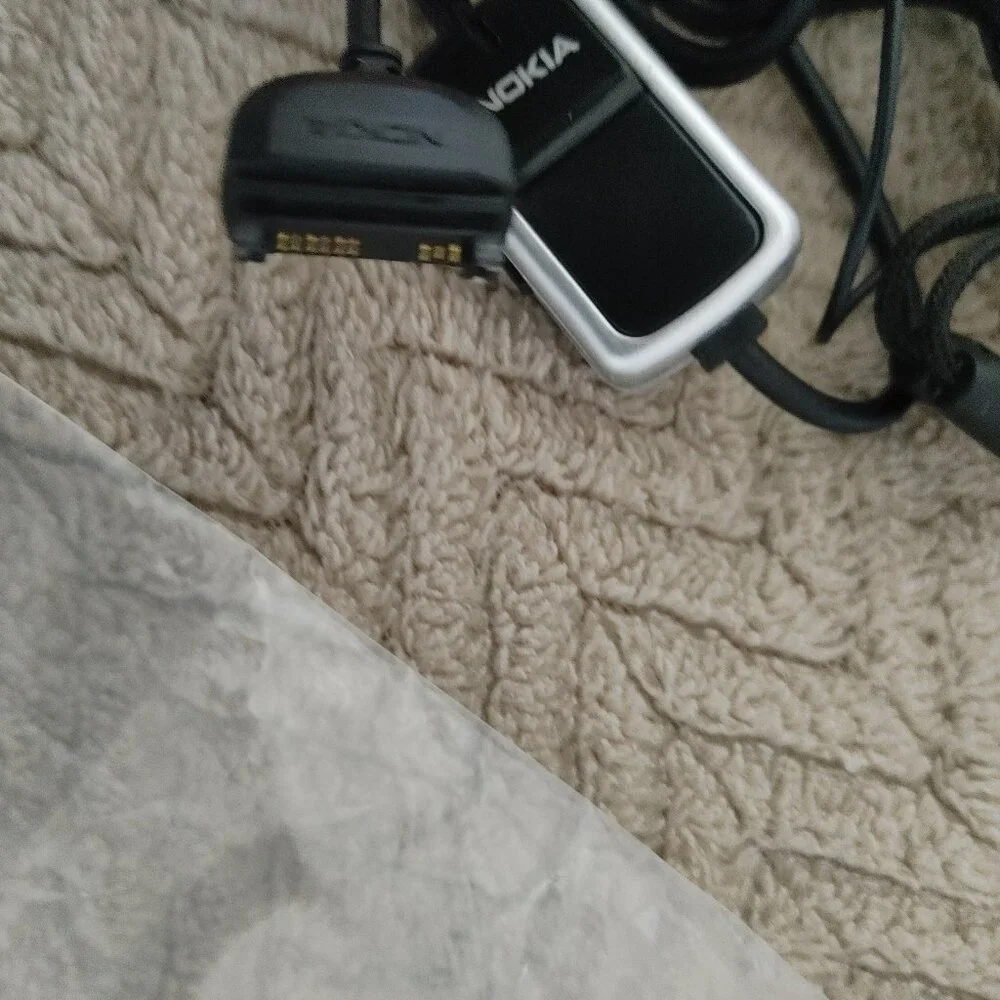 NOKIA Headset as pictured Type HS - 23 for Nokia phone